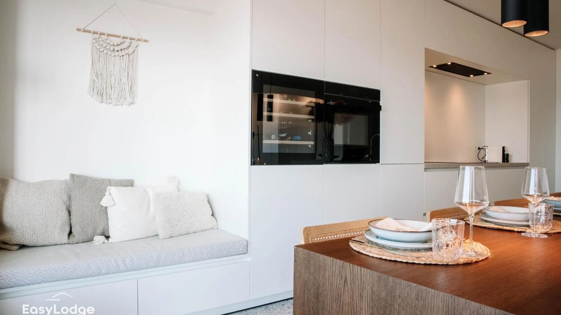 Stijlvol Appartement Met Terras En Panoramisch Zeezicht Ostend 0*,