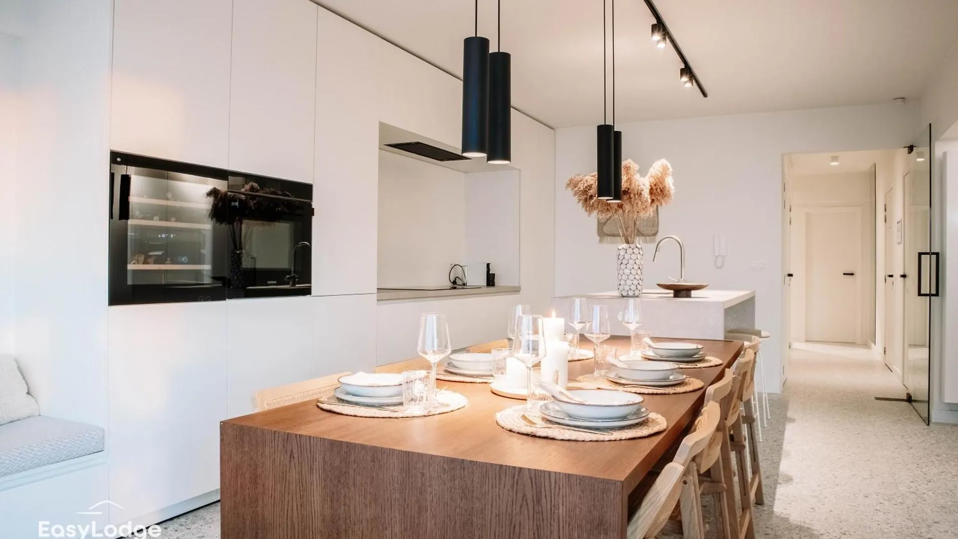 Apartment Stijlvol Appartement Met Terras En Panoramisch Zeezicht Ostend