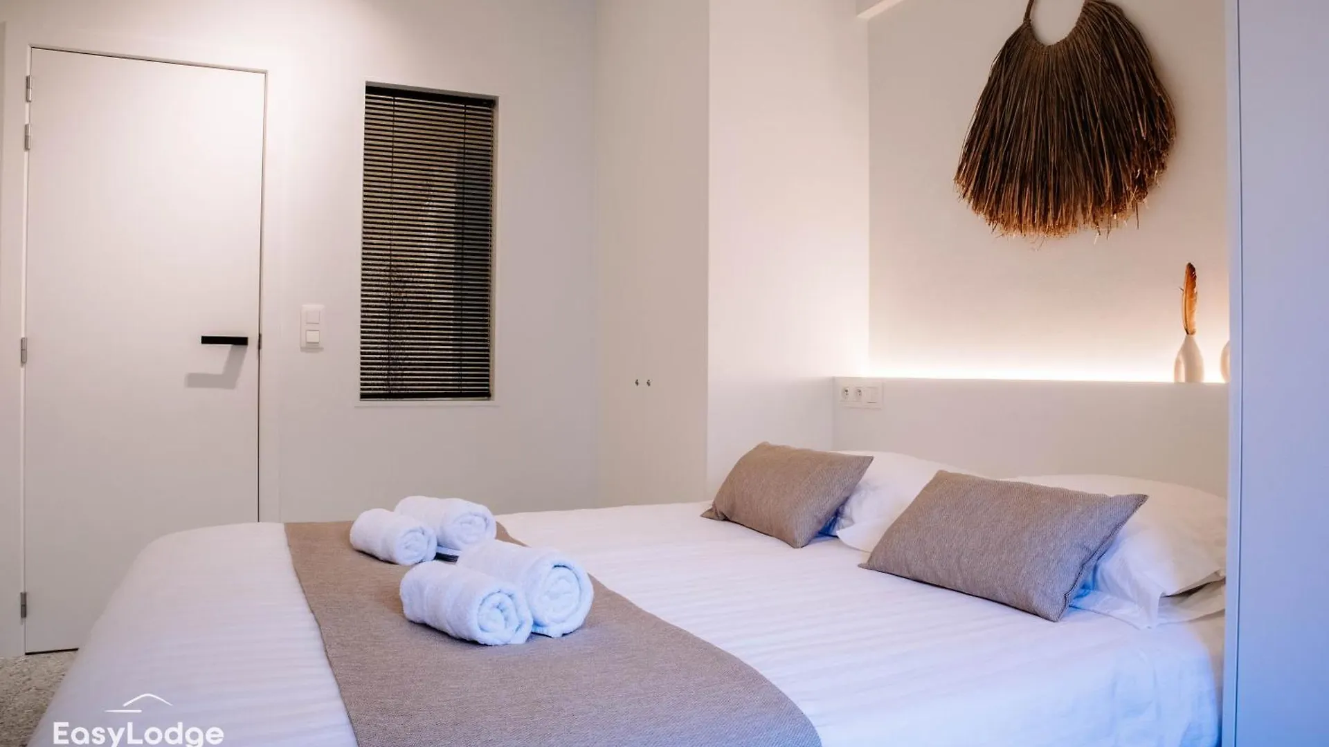 Stijlvol Appartement Met Terras En Panoramisch Zeezicht Ostend Apartment