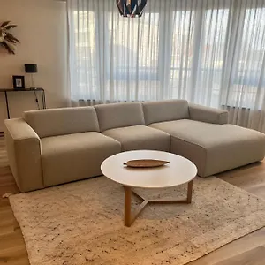 Appartement Portofino - Luxe Met Lateraal Zeezicht, Ostende