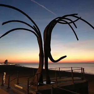 Couette-café Comfort Aan Zee Guestrooms, Ostende